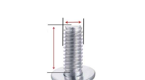 Tornillo de tres combinaciones de cabeza redonda niquelada Tornillo de combinación de cabeza troncocónica cruzada con arandela elástica plana