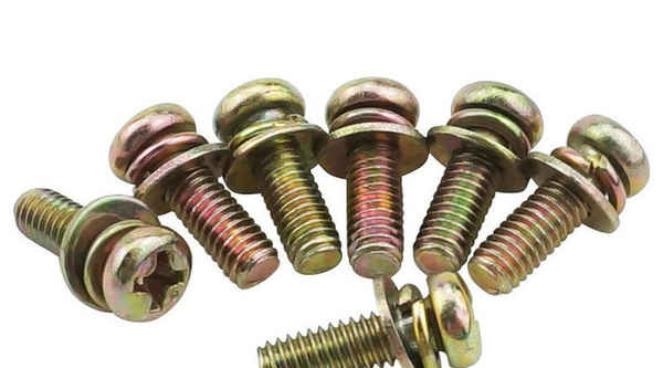 Producción de tornillo de tres combinaciones de cabeza redonda de zinc de color, arandela de resorte plana de cabeza redonda cruzada, tornillo de tres combinaciones de zinc de color chapado en hierro